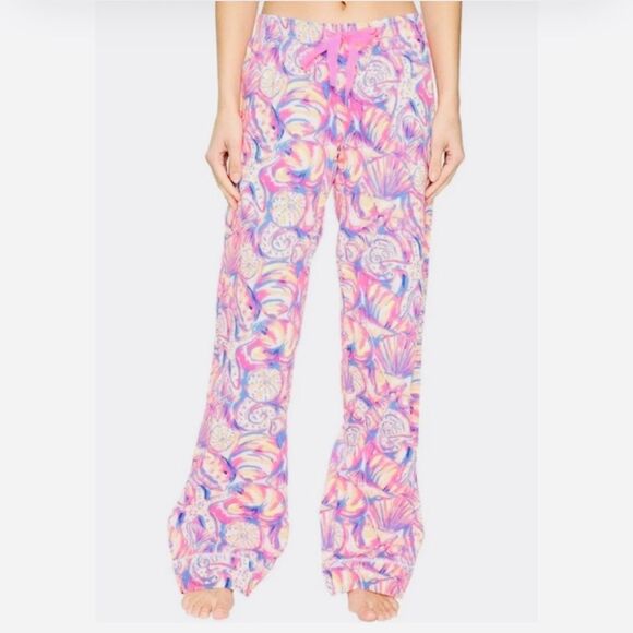 Lilly Pulitzer Shell of a Time PJ Lounge Pants. - Picture 1 of 9